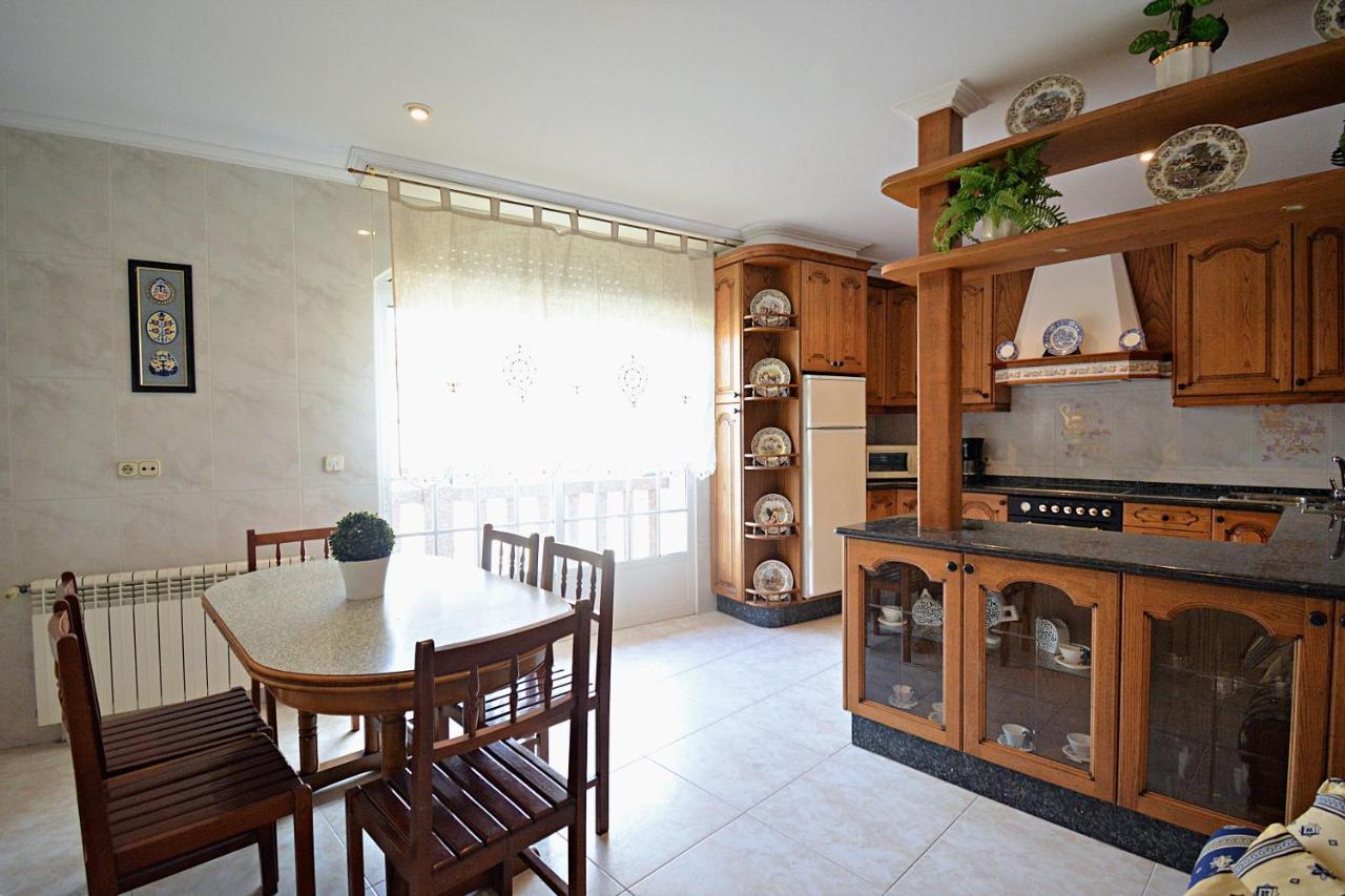 Apartamentos Caleiro 6P - Vilanova De Arousa Bagian luar foto